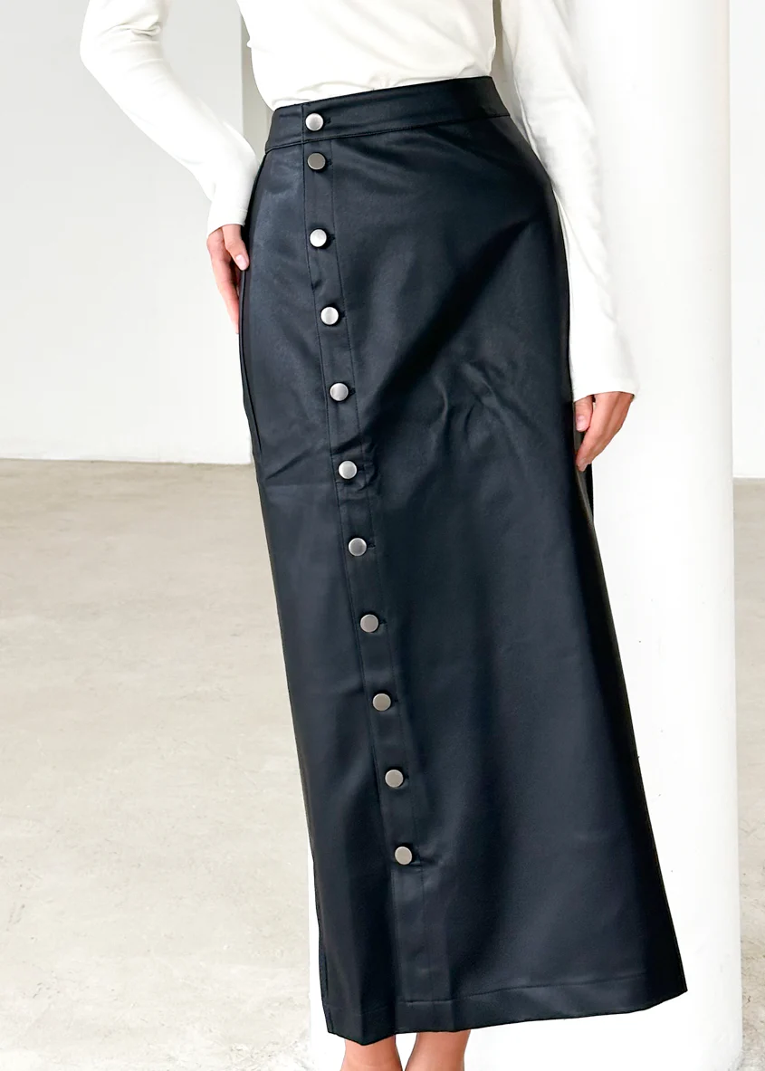 Tretra PU Maxi Skirt - Black - Honorern
